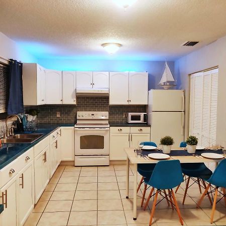 Manatee River Cottage In Historical Oldtown, Sleeps Up To 7 People Palmetto Екстериор снимка